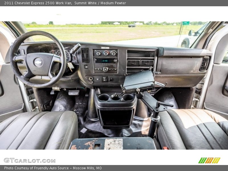Summit White / Medium Pewter 2011 Chevrolet Express 2500 Work Van