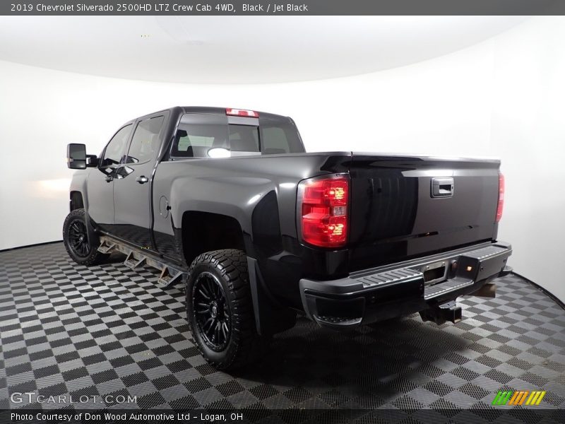 Black / Jet Black 2019 Chevrolet Silverado 2500HD LTZ Crew Cab 4WD