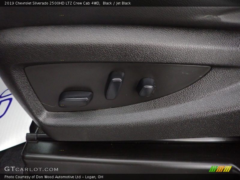 Black / Jet Black 2019 Chevrolet Silverado 2500HD LTZ Crew Cab 4WD