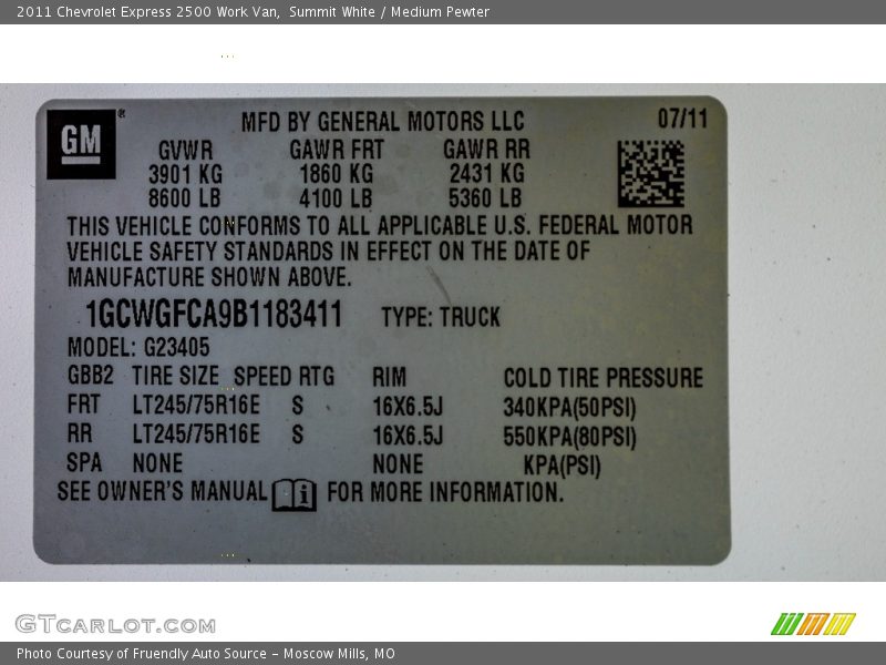 Summit White / Medium Pewter 2011 Chevrolet Express 2500 Work Van