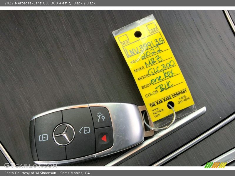 Keys of 2022 GLC 300 4Matic