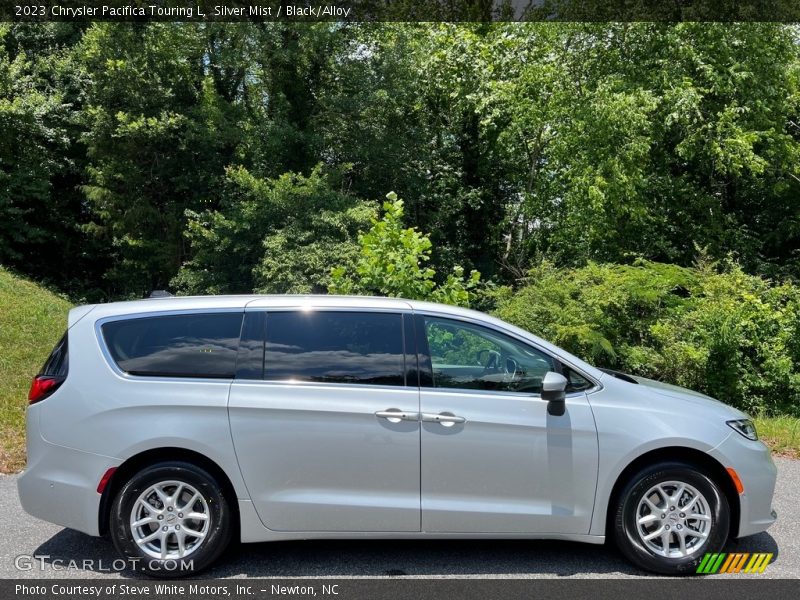 Silver Mist / Black/Alloy 2023 Chrysler Pacifica Touring L