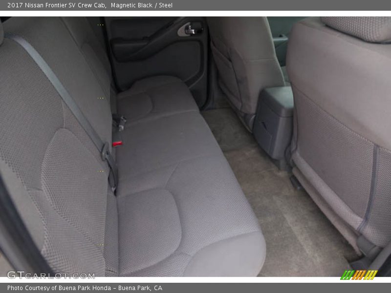 Magnetic Black / Steel 2017 Nissan Frontier SV Crew Cab