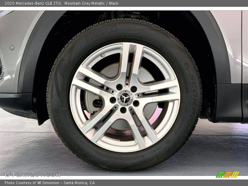 Mountain Grey Metallic / Black 2020 Mercedes-Benz GLB 250