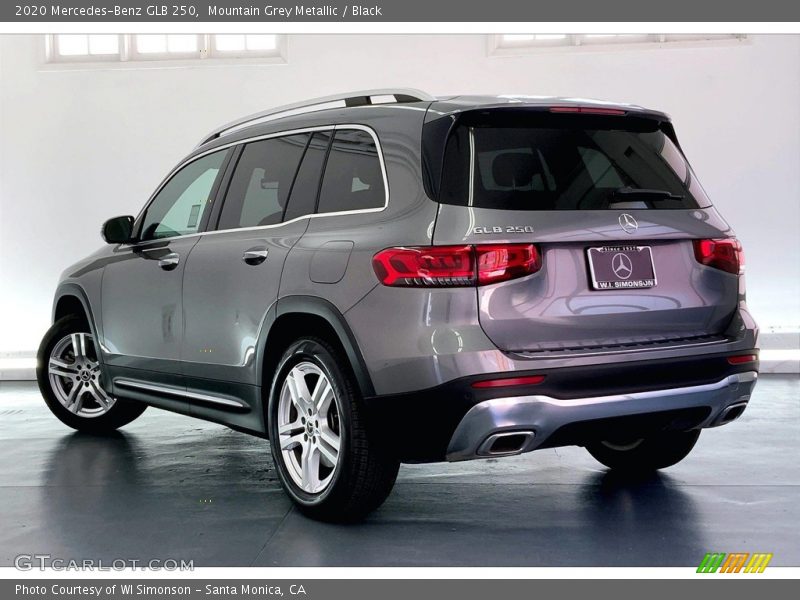 Mountain Grey Metallic / Black 2020 Mercedes-Benz GLB 250