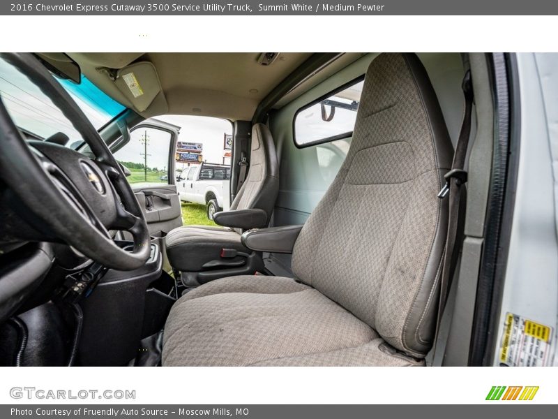 Summit White / Medium Pewter 2016 Chevrolet Express Cutaway 3500 Service Utility Truck