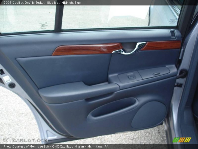 Blue Ice / Midnight Blue 2005 Cadillac DeVille Sedan