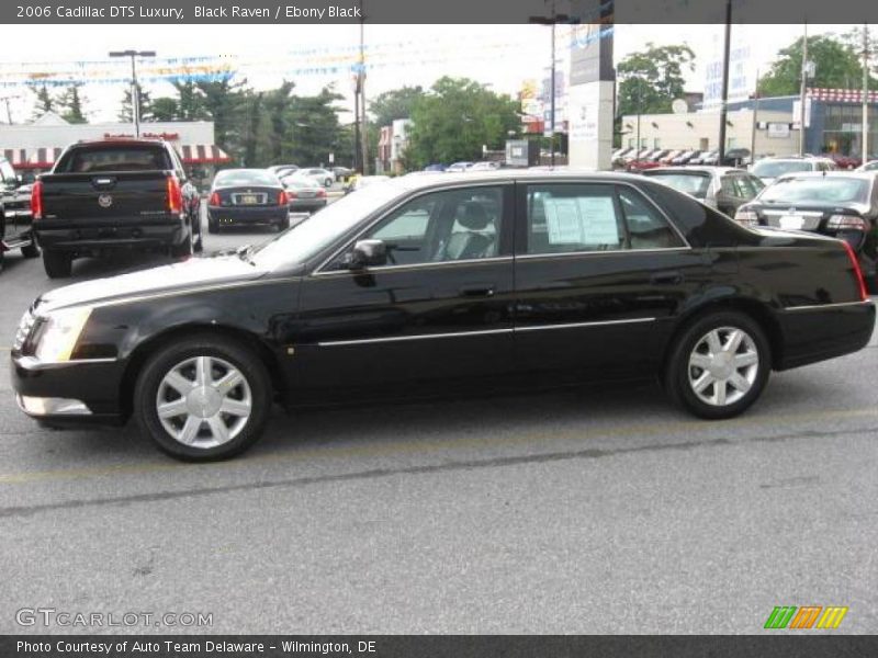 Black Raven / Ebony Black 2006 Cadillac DTS Luxury