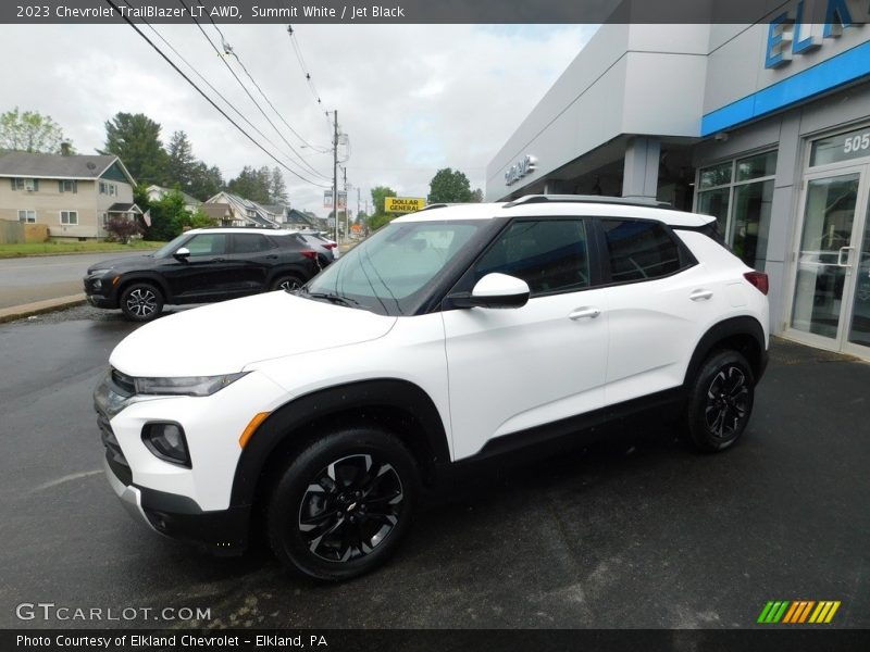 Summit White / Jet Black 2023 Chevrolet TrailBlazer LT AWD