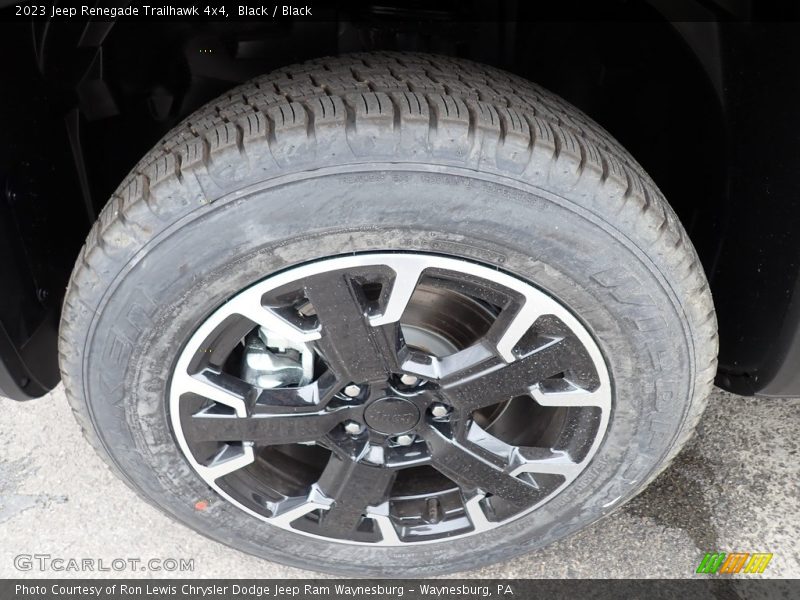  2023 Renegade Trailhawk 4x4 Wheel