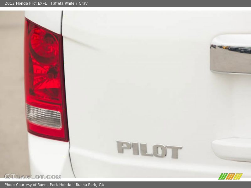 Taffeta White / Gray 2013 Honda Pilot EX-L