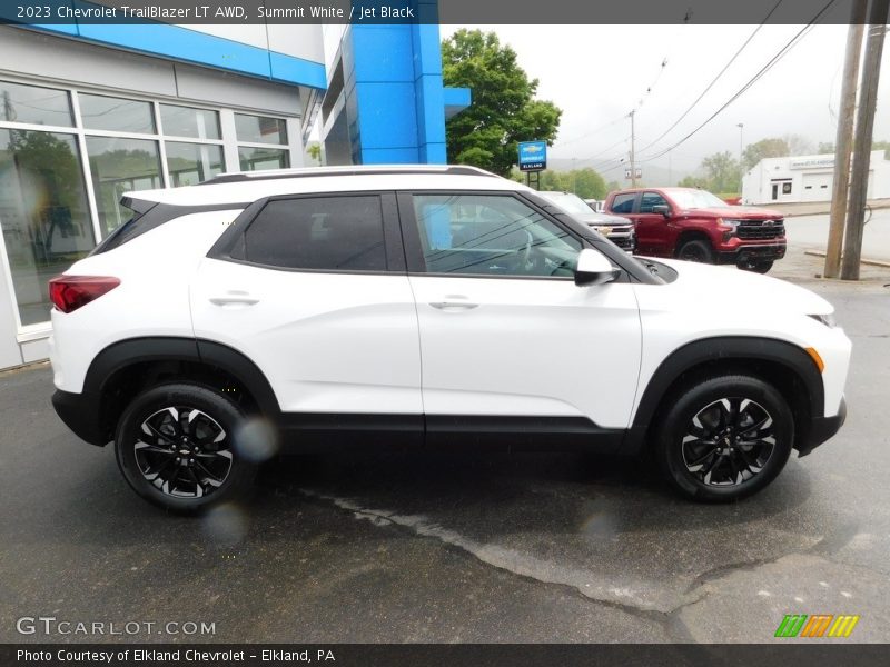Summit White / Jet Black 2023 Chevrolet TrailBlazer LT AWD