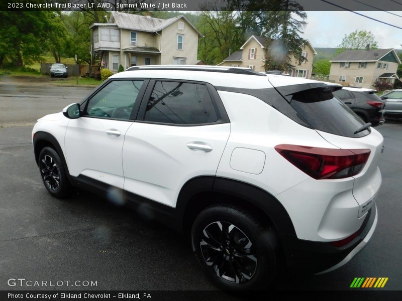 Summit White / Jet Black 2023 Chevrolet TrailBlazer LT AWD