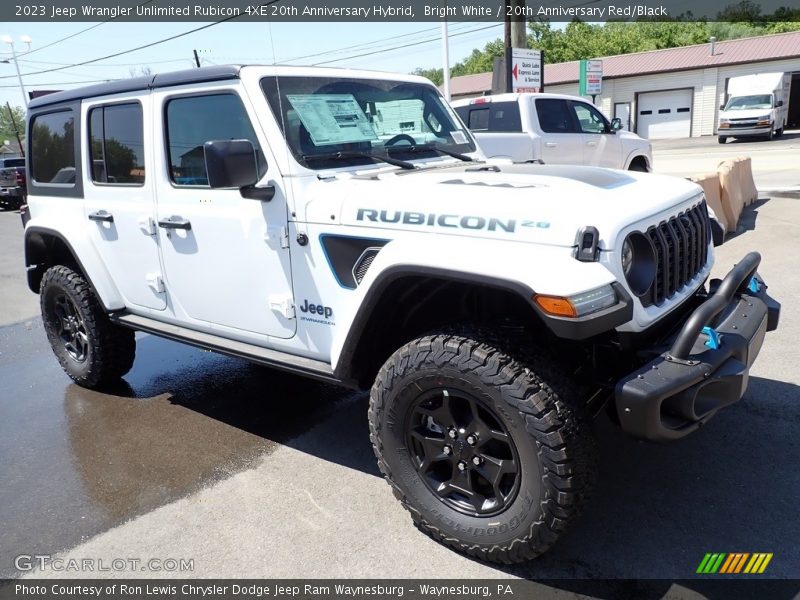 Bright White / 20th Anniversary Red/Black 2023 Jeep Wrangler Unlimited Rubicon 4XE 20th Anniversary Hybrid