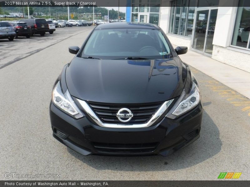 Super Black / Charcoal 2017 Nissan Altima 2.5 S