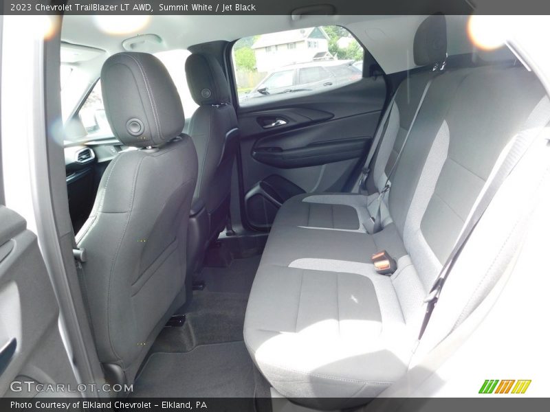 Summit White / Jet Black 2023 Chevrolet TrailBlazer LT AWD