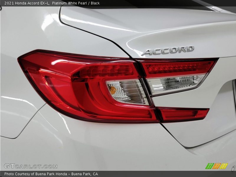Platinum White Pearl / Black 2021 Honda Accord EX-L