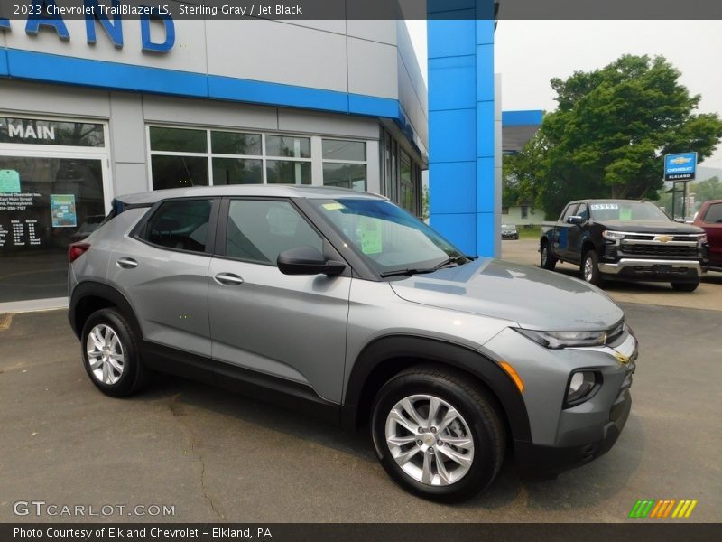 Sterling Gray / Jet Black 2023 Chevrolet TrailBlazer LS
