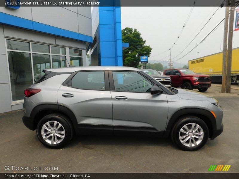 Sterling Gray / Jet Black 2023 Chevrolet TrailBlazer LS