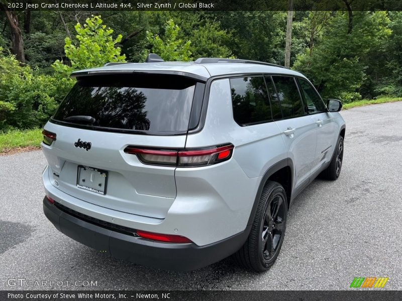 Silver Zynith / Global Black 2023 Jeep Grand Cherokee L Altitude 4x4