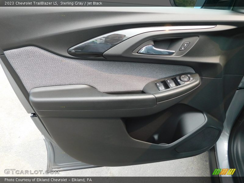 Sterling Gray / Jet Black 2023 Chevrolet TrailBlazer LS