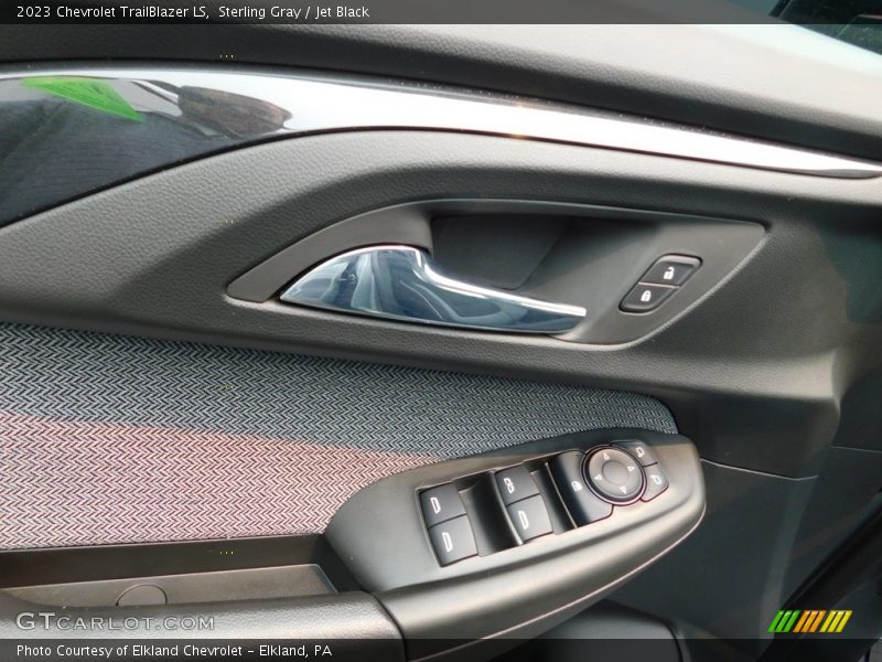 Sterling Gray / Jet Black 2023 Chevrolet TrailBlazer LS