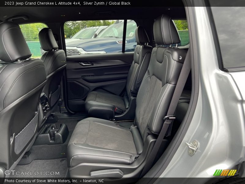 Rear Seat of 2023 Grand Cherokee L Altitude 4x4
