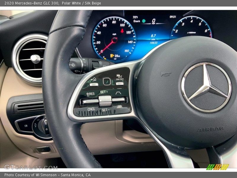 Polar White / Silk Beige 2020 Mercedes-Benz GLC 300