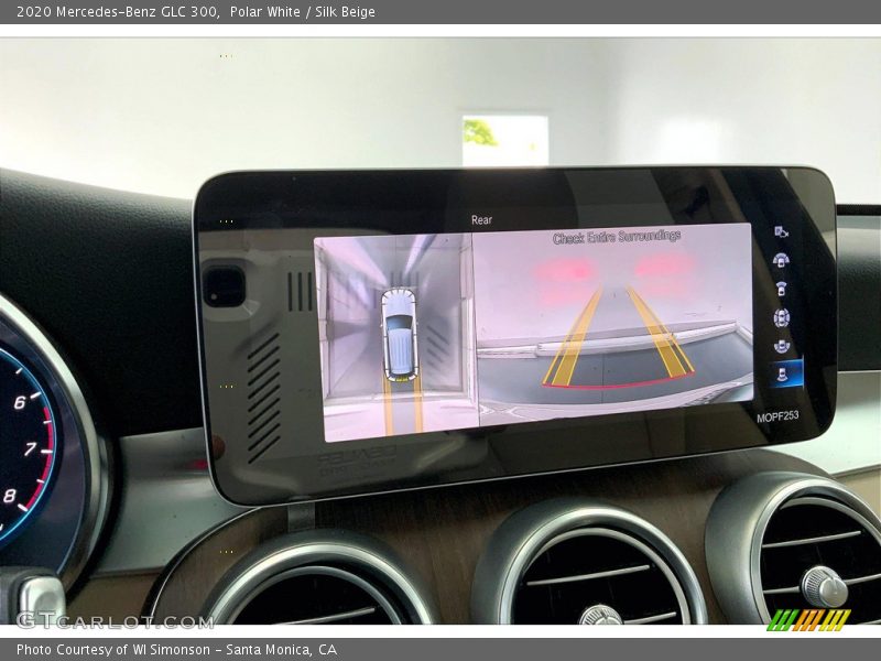 Polar White / Silk Beige 2020 Mercedes-Benz GLC 300