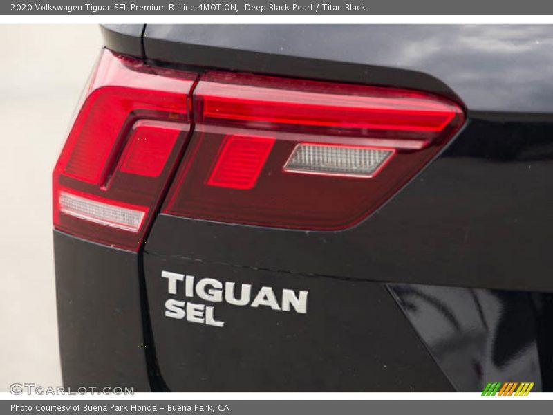  2020 Tiguan SEL Premium R-Line 4MOTION Logo