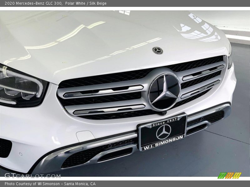 Polar White / Silk Beige 2020 Mercedes-Benz GLC 300