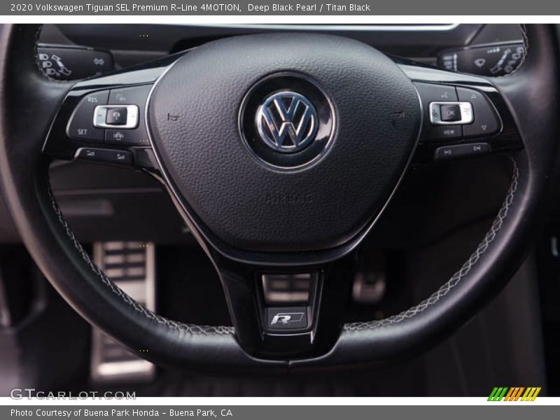  2020 Tiguan SEL Premium R-Line 4MOTION Steering Wheel
