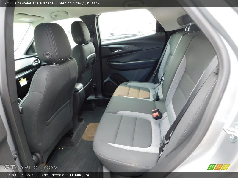 Sterling Gray / Jet Black 2023 Chevrolet TrailBlazer LS