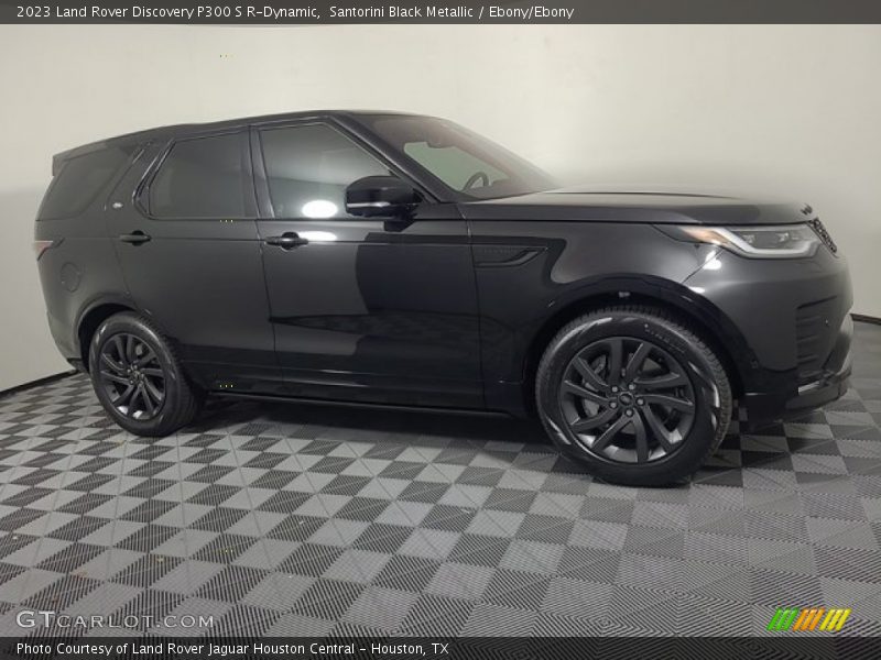 Santorini Black Metallic / Ebony/Ebony 2023 Land Rover Discovery P300 S R-Dynamic