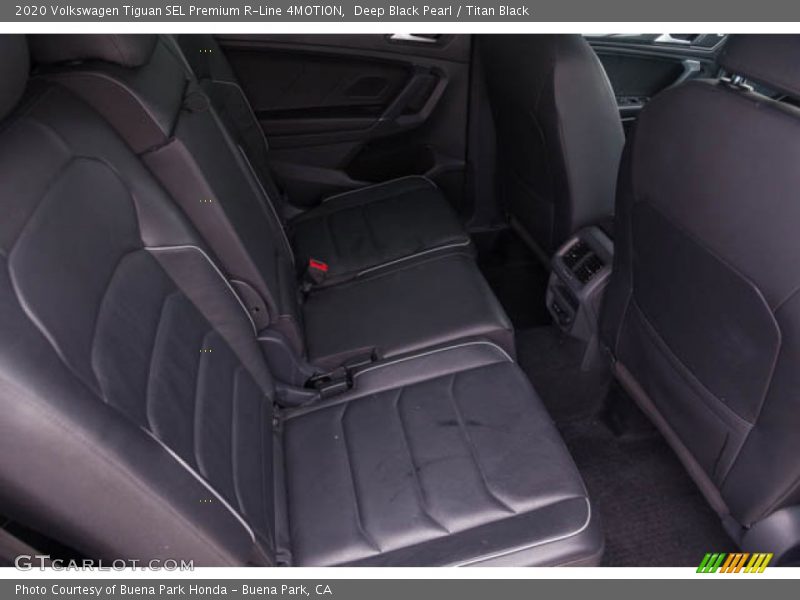 Deep Black Pearl / Titan Black 2020 Volkswagen Tiguan SEL Premium R-Line 4MOTION