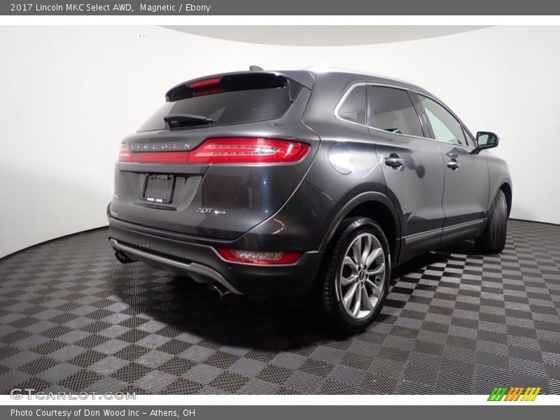 Magnetic / Ebony 2017 Lincoln MKC Select AWD