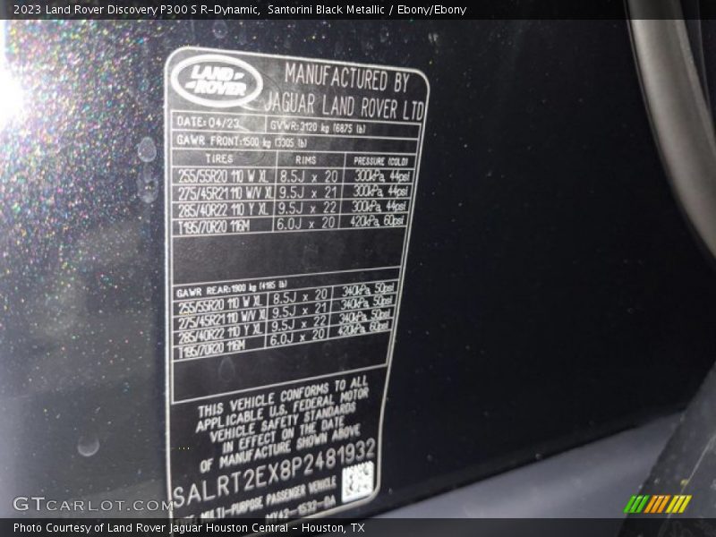 Santorini Black Metallic / Ebony/Ebony 2023 Land Rover Discovery P300 S R-Dynamic