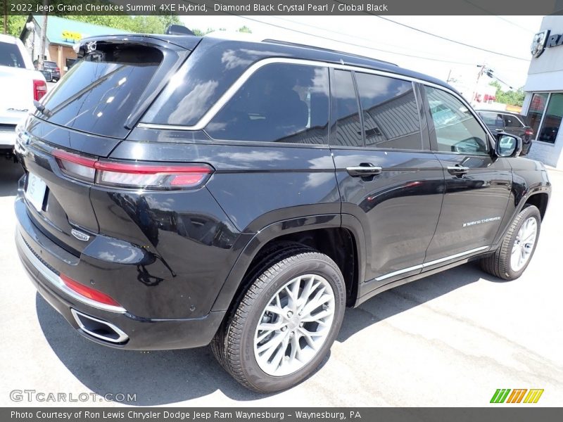 Diamond Black Crystal Pearl / Global Black 2022 Jeep Grand Cherokee Summit 4XE Hybrid