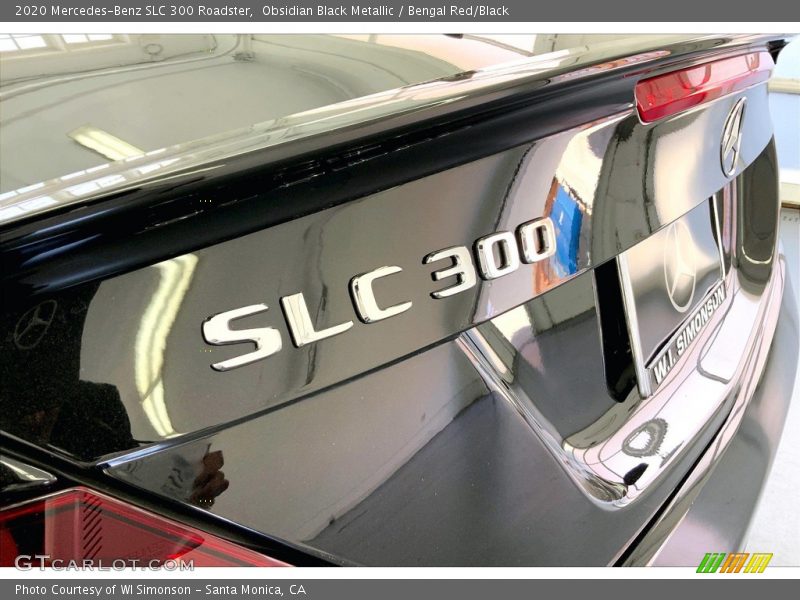  2020 SLC 300 Roadster Logo