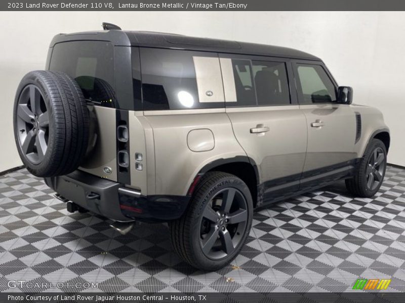  2023 Defender 110 V8 Lantau Bronze Metallic