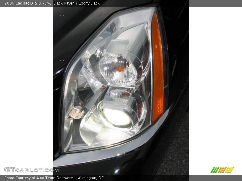 Black Raven / Ebony Black 2006 Cadillac DTS Luxury