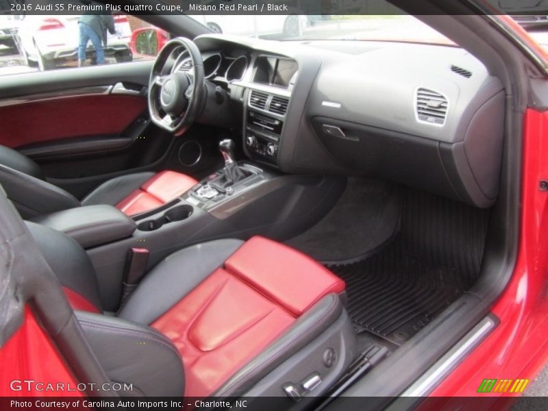 Front Seat of 2016 S5 Premium Plus quattro Coupe