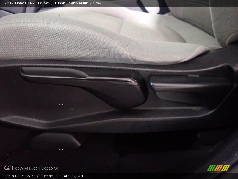 Lunar Silver Metallic / Gray 2017 Honda CR-V LX AWD