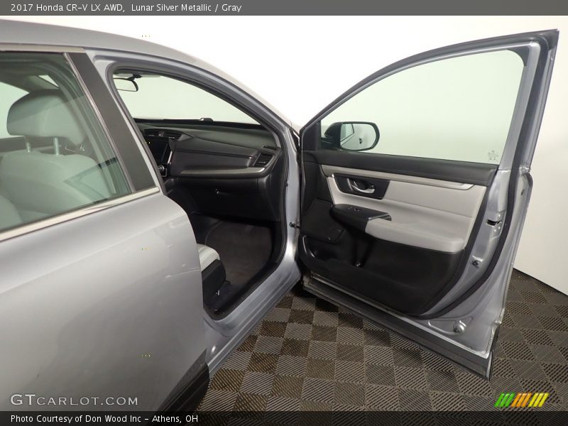 Lunar Silver Metallic / Gray 2017 Honda CR-V LX AWD