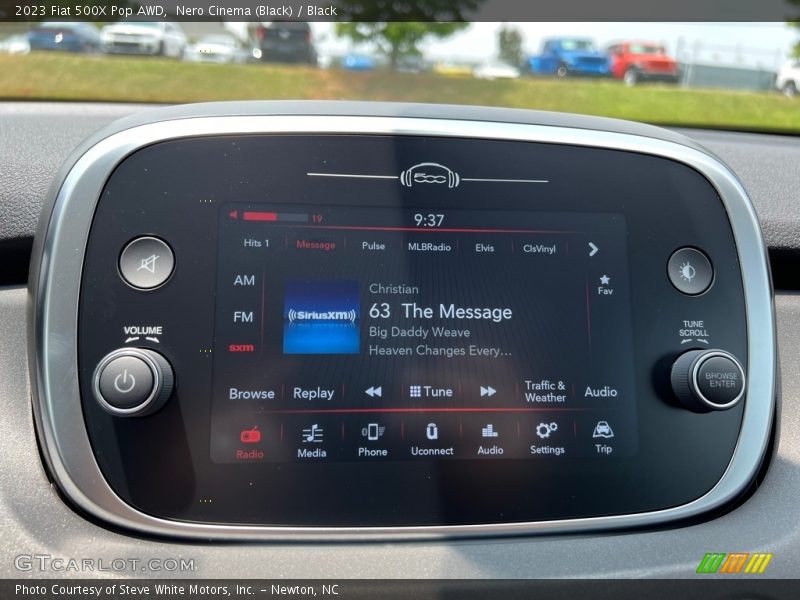 Audio System of 2023 500X Pop AWD
