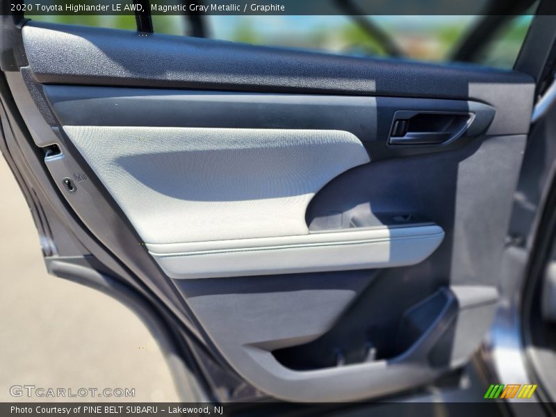 Magnetic Gray Metallic / Graphite 2020 Toyota Highlander LE AWD