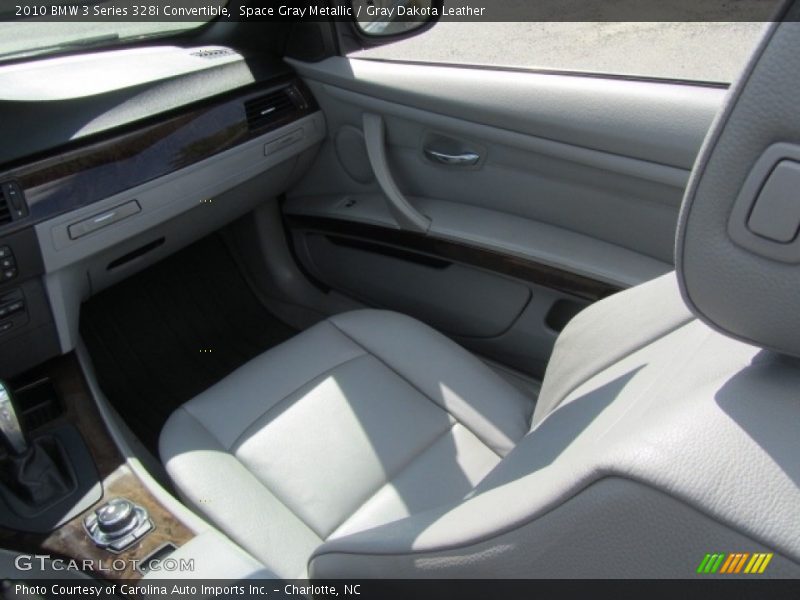 Front Seat of 2010 3 Series 328i Convertible