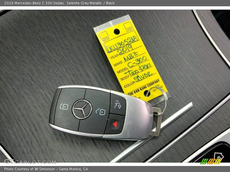Selenite Grey Metallic / Black 2019 Mercedes-Benz C 300 Sedan