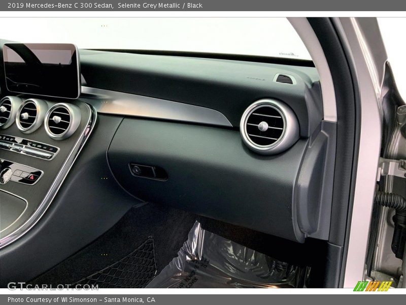 Selenite Grey Metallic / Black 2019 Mercedes-Benz C 300 Sedan