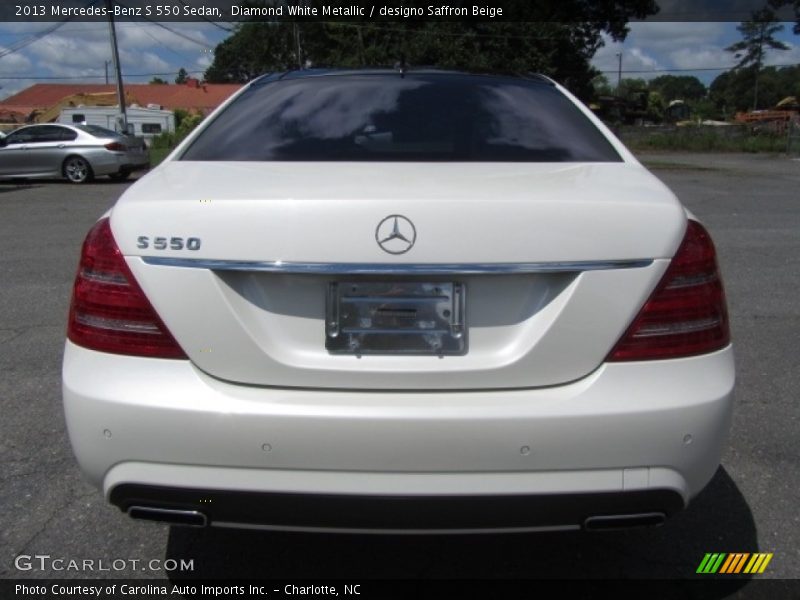 Diamond White Metallic / designo Saffron Beige 2013 Mercedes-Benz S 550 Sedan